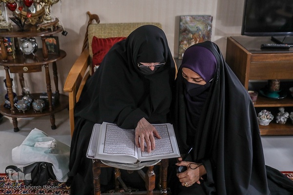 جلسه آموزش قرآن استاد موسوی بلده