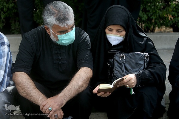 مراسم تشییع پیکر آیت الله سید عبدالله فاطمی‌نیا(ره) در مسجد دانشگاه تهران