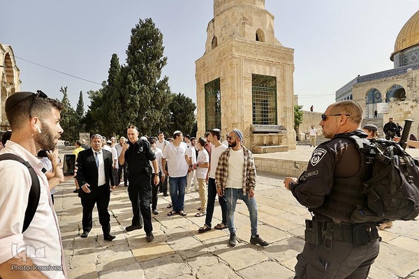 یورش شهرک نشینان صهیونیست به مسجد الاقصی