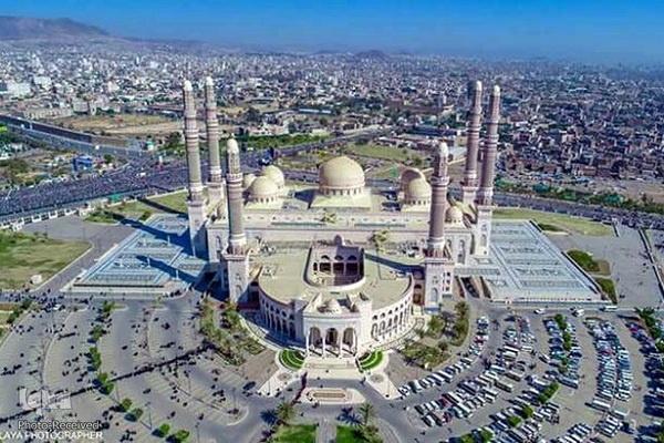 مسجد جامع «ملت» بزرگترین مسجد یمن در صنعا، پایتخت این کشور