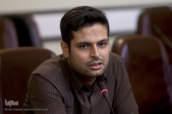 فرزند استاد «عباس خامه‌یار» رایزن فرهنگی سابق ایران در لبنان