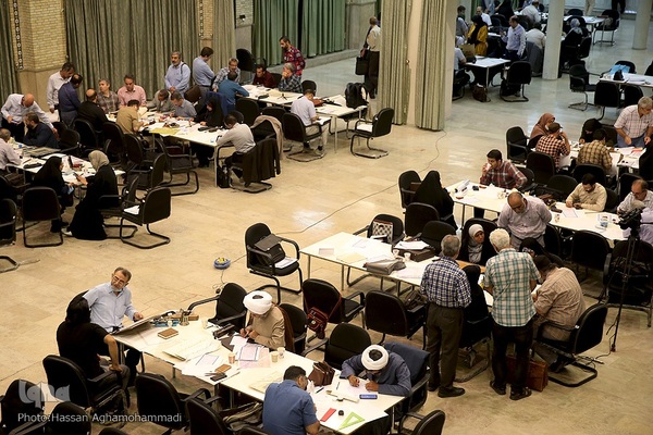 گردهمایی نسخ نویسان و ثلث نویسان ایران اسلامی در حسینیه الزهرا(س)