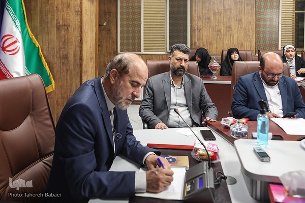 نشست هم‌افزایی فرهنگی در گام دوم انقلاب اسلامی