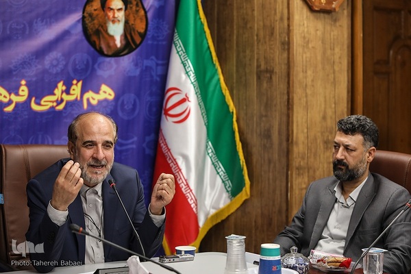 نشست هم‌افزایی فرهنگی در گام دوم انقلاب اسلامی
