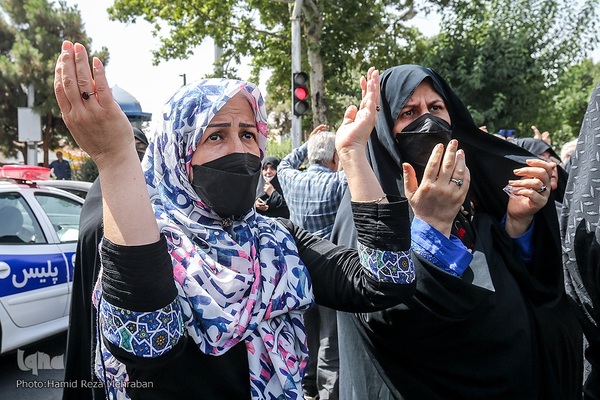 تشییع پیکر بانو «کونیکو یامامورا»