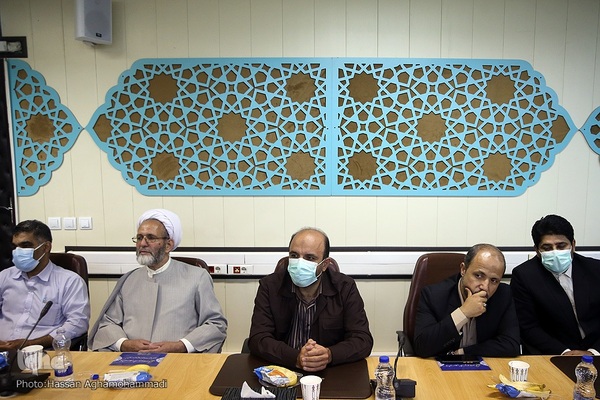 مراسم رونمایی ازسه کتاب جدید حجت الاسلام والمسلمین قرائتی