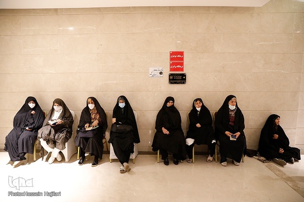 برگزاری مراسم دعای کمیل برای حجاج