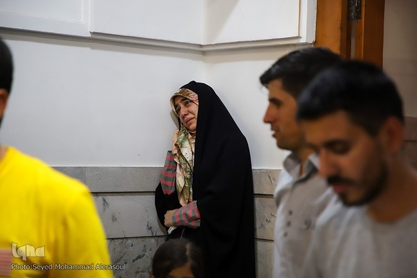 حرم مطهر رضوی در شب عید غدیرخم