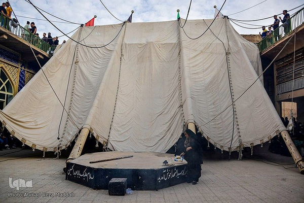 برپایی خیمه‌های عزا در زرقان استان فارس‎‎