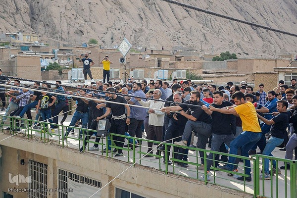 برپایی خیمه‌های عزا در زرقان استان فارس‎‎