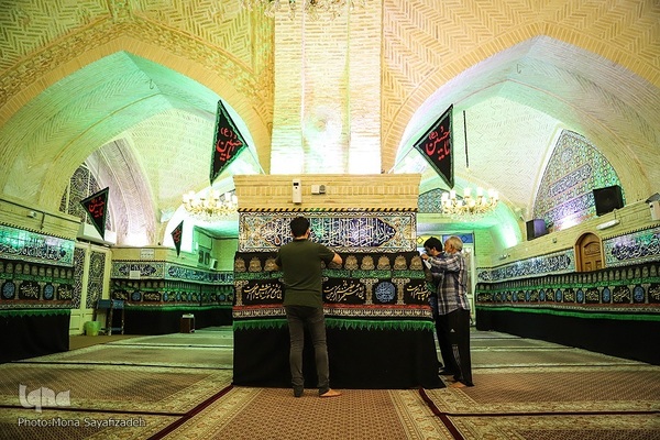 دوباره تکیه‌های غم برپا شد