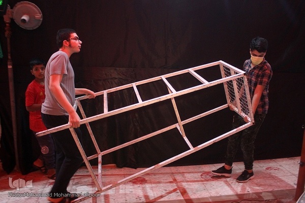 دوباره تکیه‌های غم برپا شد