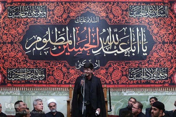 حسینیه ایران؛ آیین طشت‌گذاری در حسینیه امام حسن(ع)