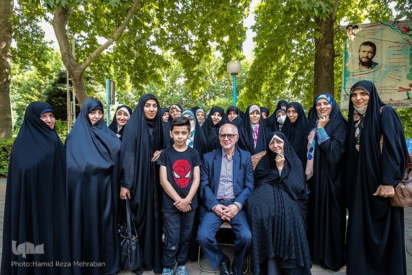 دورهمی شاگردان جلسه قرآن «سیدمحسن موسوی‌بلده»