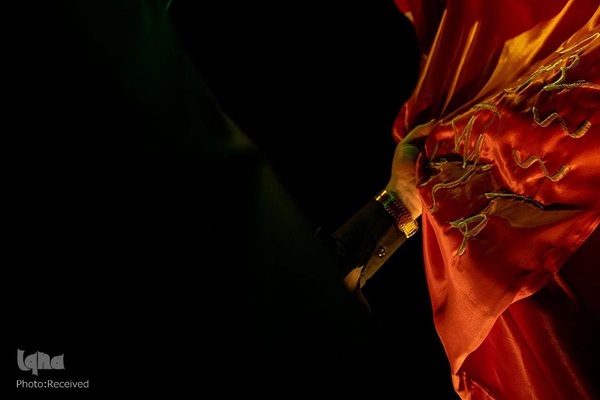 تعویض پرچم حرمین شریفین در کربلا به مناسبت فرارسیدن ماه محرم