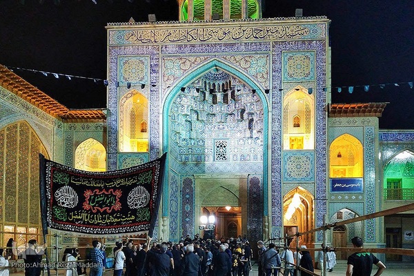 شب اول محرم در حرم شاهچراغ (ع)‎‎