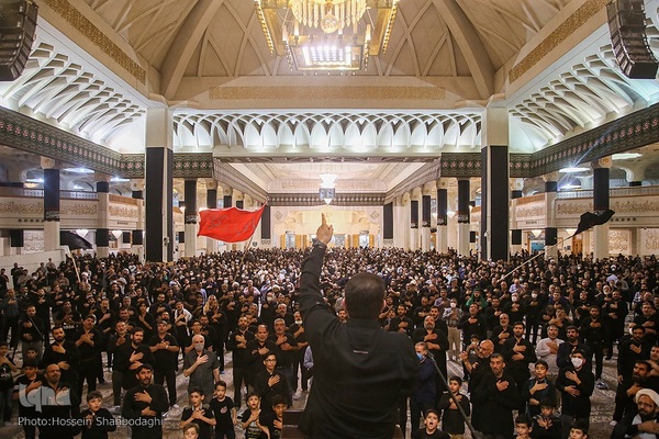 مراسم عزاداری شب دوم محرم در حرم مطهر حضرت معصومه سلام‌الله علیها