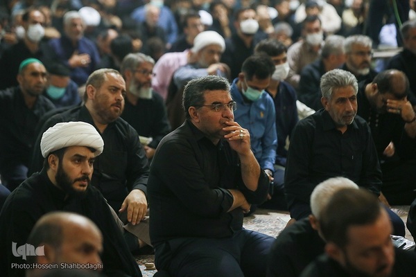 مراسم عزاداری شب دوم محرم در حرم مطهر حضرت معصومه سلام‌الله علیها