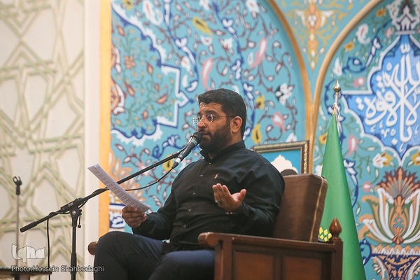 مراسم عزاداری شب دوم محرم در حرم مطهر حضرت معصومه سلام‌الله علیها