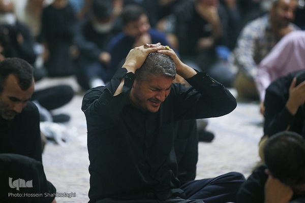 مراسم عزاداری شب دوم محرم در حرم مطهر حضرت معصومه سلام‌الله علیها