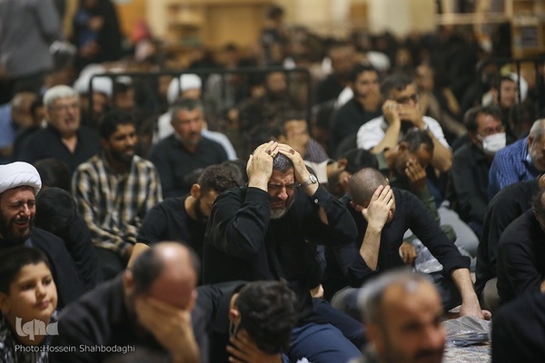 مراسم عزاداری شب دوم محرم در حرم مطهر حضرت معصومه سلام‌الله علیها