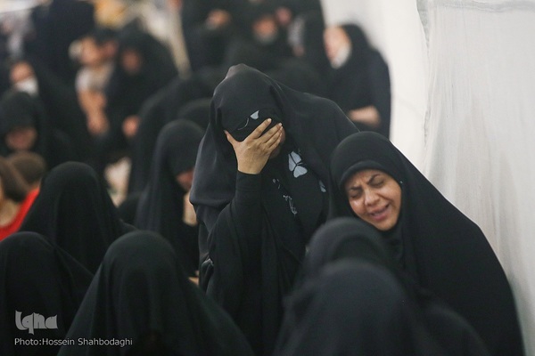 مراسم عزاداری شب دوم محرم در حرم مطهر حضرت معصومه سلام‌الله علیها