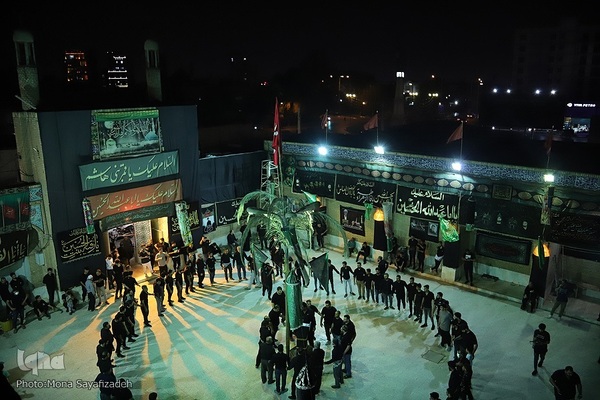 مراسم سینه‌زنی بوشهری در مسجد امام سجاد(ع) اهواز