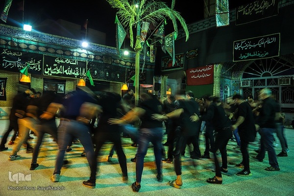 مراسم سینه‌زنی بوشهری در مسجد امام سجاد(ع) اهواز