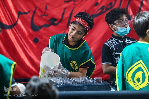 حسینیه ایران؛ پنجمین شب عزاداری در هیئت آیین حسینی