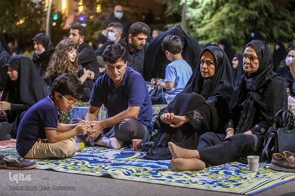 حسینیه ایران؛ پنجمین شب عزاداری در هیئت آیین حسینی