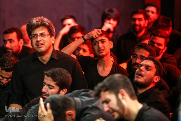 حسینیه ایران؛ پنجمین شب عزاداری در هیئت آیین حسینی