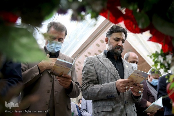 تجدیدمیثاق جهادگرانِ جهاددانشگاهی با آرمان‌های امام راحل