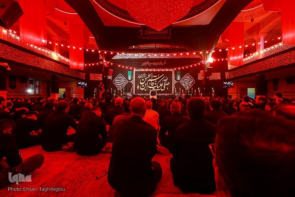 عزاداری شب ششم محرم حسینیه اعظم زنجان‎‎