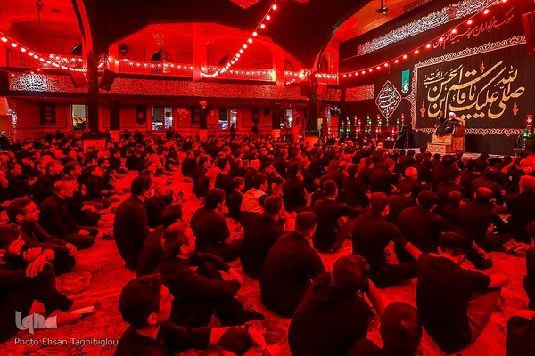 عزاداری شب ششم محرم حسینیه اعظم زنجان‎‎