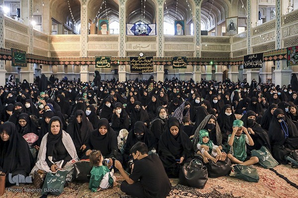 حسینیه ایران؛ سوگواره شیرخوارگان حسینی در مهدیه تهران