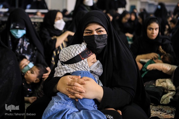 حسینیه ایران؛ سوگواره شیرخوارگان حسینی در مهدیه تهران