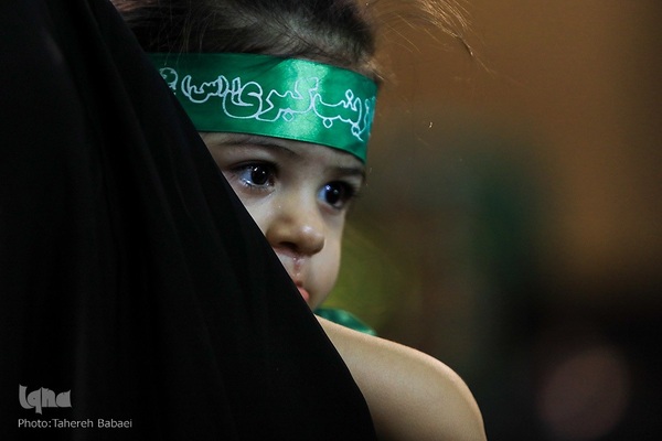 حسینیه ایران؛ سوگواره شیرخوارگان حسینی در مهدیه تهران