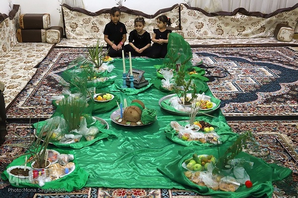 سینی‌گردانی در اهواز به یاد شهید نوجوان کربلا