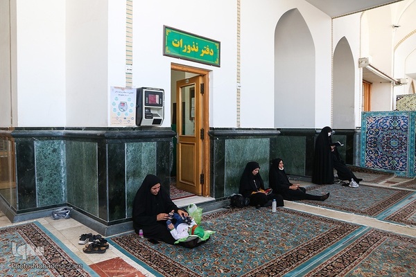 سوگواره شیرخوارگان حسینی در حرم مطهر رضوی