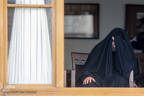 حسینیه ایران؛ مجلس روضه امام حسین(ع) در خانه موزه مدرس