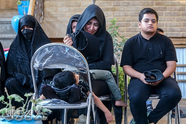 حسینیه ایران؛ مجلس روضه امام حسین(ع) در خانه موزه مدرس