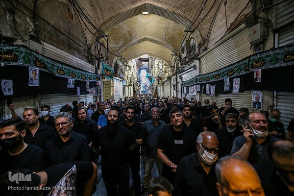 حسینیه ایران؛ عزاداری روز هشتم محرم در بازار تهران