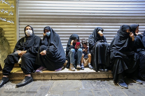 حسینیه ایران؛ عزاداری روز هشتم محرم در بازار تهران