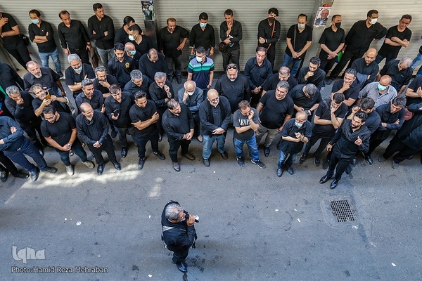 حسینیه ایران؛ عزاداری روز هشتم محرم در بازار تهران