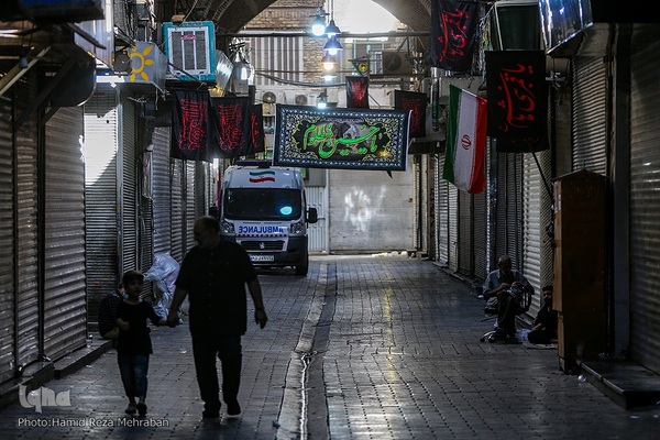 حسینیه ایران؛ عزاداری روز هشتم محرم در بازار تهران