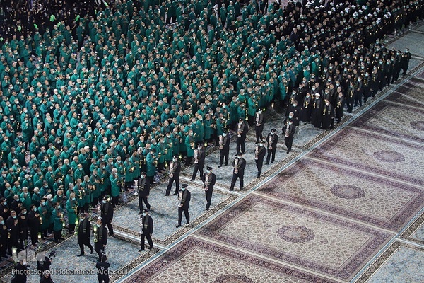 حسینیه ایران؛ مراسم شب عاشورا حسینی در حرم مطهر رضوی