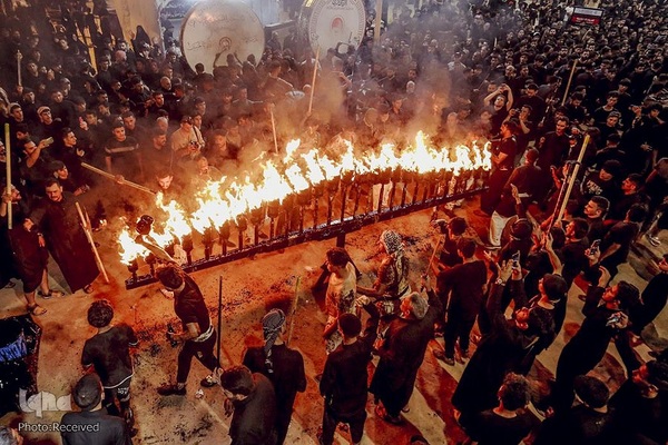 مراسم شب عاشورای حسینی در نجف