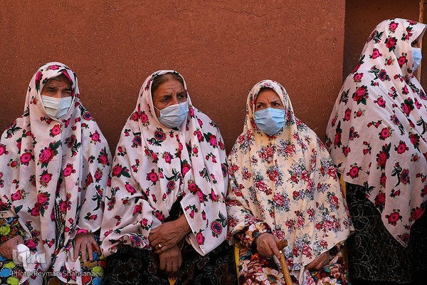 نخل‌گردانی روز عاشورا در روستای ابیانه