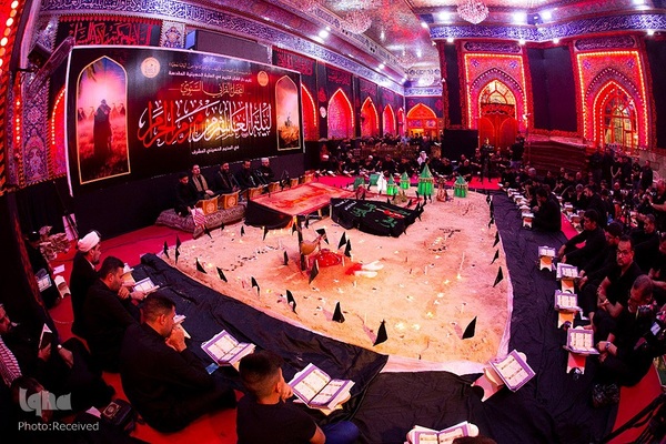 محفل انس با قرآن کریم در شب عاشورا در قرارگاه حسینی