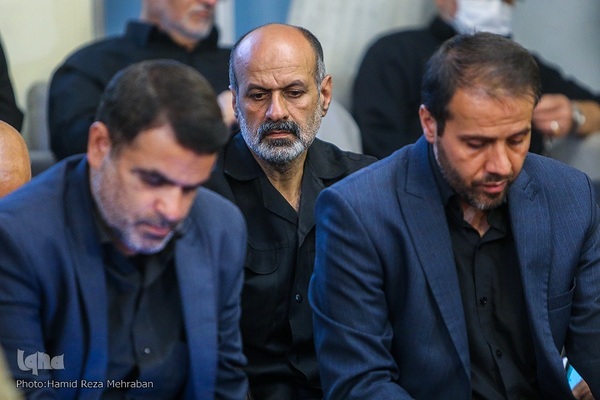 برگزاری جلسه تلاوت قرآن و عزاداری امام حسین(ع)